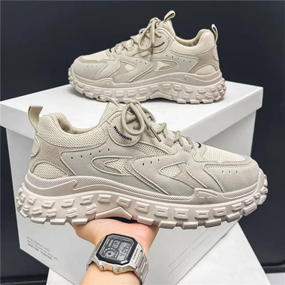 Scarpa sportiva primavera/estate da uomo, traspirante, morbida e resistente. Misura dal 39 al 44, disponibile vari modelli e colori.