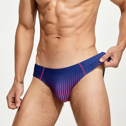Costume Da Bagno Da Uomo Vita Bassa, dai Colori Vivaci e Design Moderno.