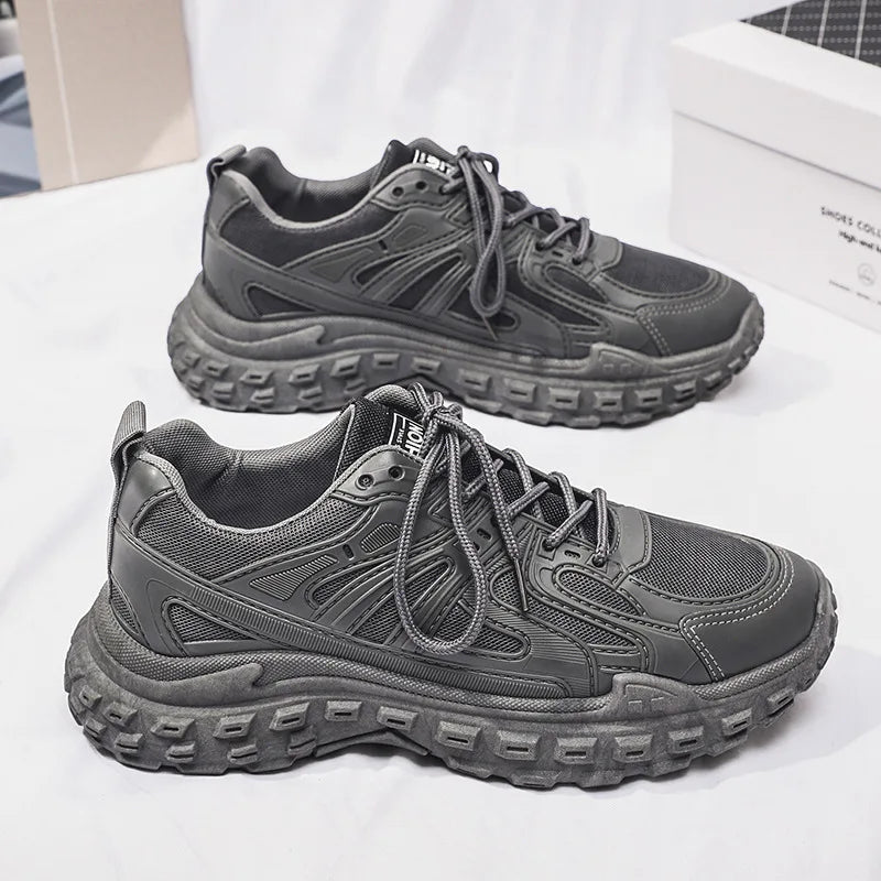 Scarpa sportiva primavera/estate da uomo, traspirante, morbida e resistente. Misura dal 39 al 44, disponibile vari modelli e colori.