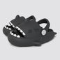 Ciabatte estive per bambini, a forma di “Squalo”. Antiscivolo e ideale per comfort, leggerezza e morbidezza.