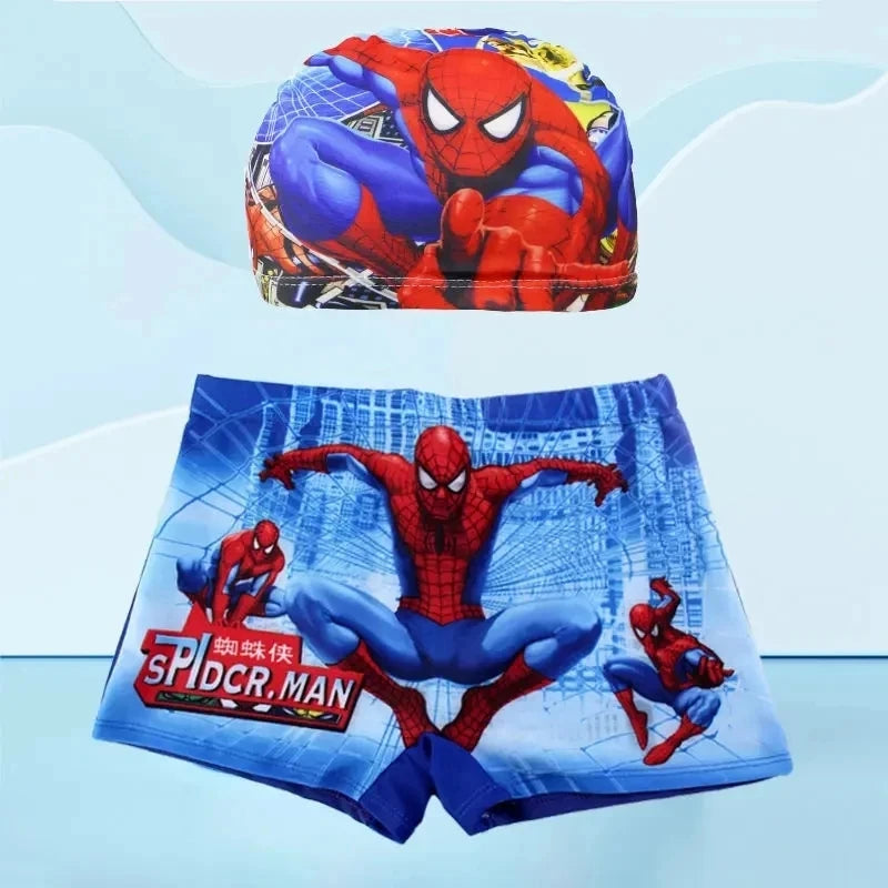 Costume Da Bagno a “Pantaloncino” da Bambino. Set Costume e Accessori con Immagini Cartoni Animati, per un Design Moderno e Colorato.