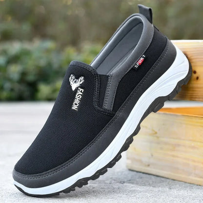 Scarpa da ginnastica uomo, estiva, casual, traspirante, morbida. Misure e colori a scelta.