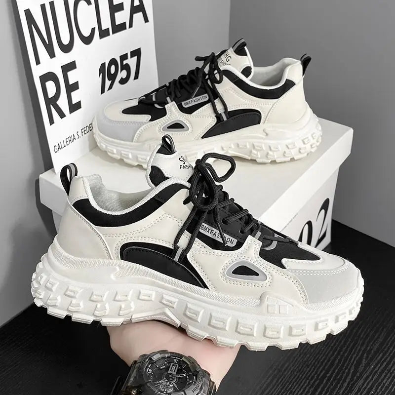Scarpa sportiva primavera/estate da uomo, traspirante, morbida e resistente. Misura dal 39 al 44, disponibile vari modelli e colori.
