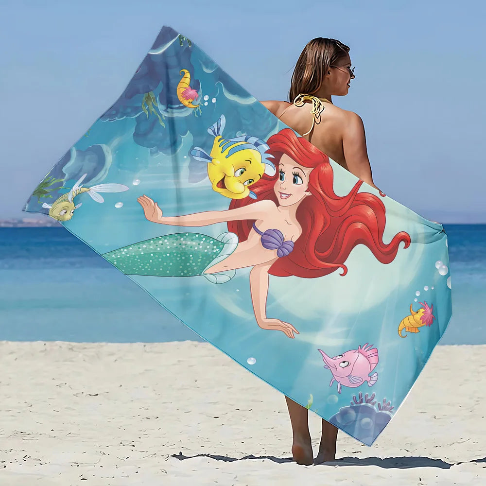 Asciugamano da spiaggia con immagini Principessa Ariel. In microfibra, anti-sabbia, asciugatura rapida.