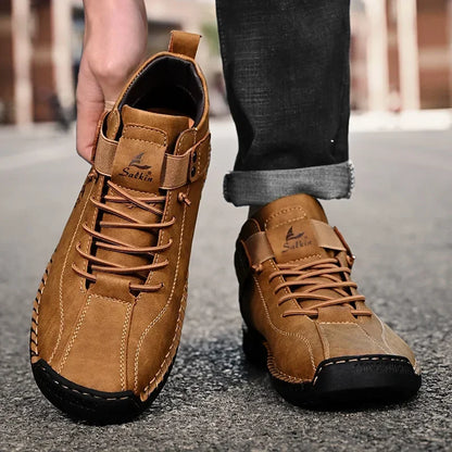Scarpa casual, sportiva da uomo primavera/autunno, morbida, traspirante, resistente. Misura dal 39 al 48, disponibile in più tonalità di colori.