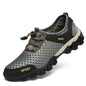 Scarpa sportiva primavera/estate da uomo, traspirante, morbida e resistente. Misura dal 39 al 44, disponibile grigia, blu e nera.