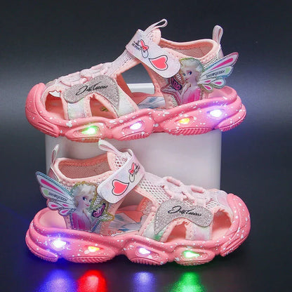 Sandali estivi per bambina, immagini “Frozen” e led colorati. Antiscivolo e ideale per comfort, leggerezza e praticità.
