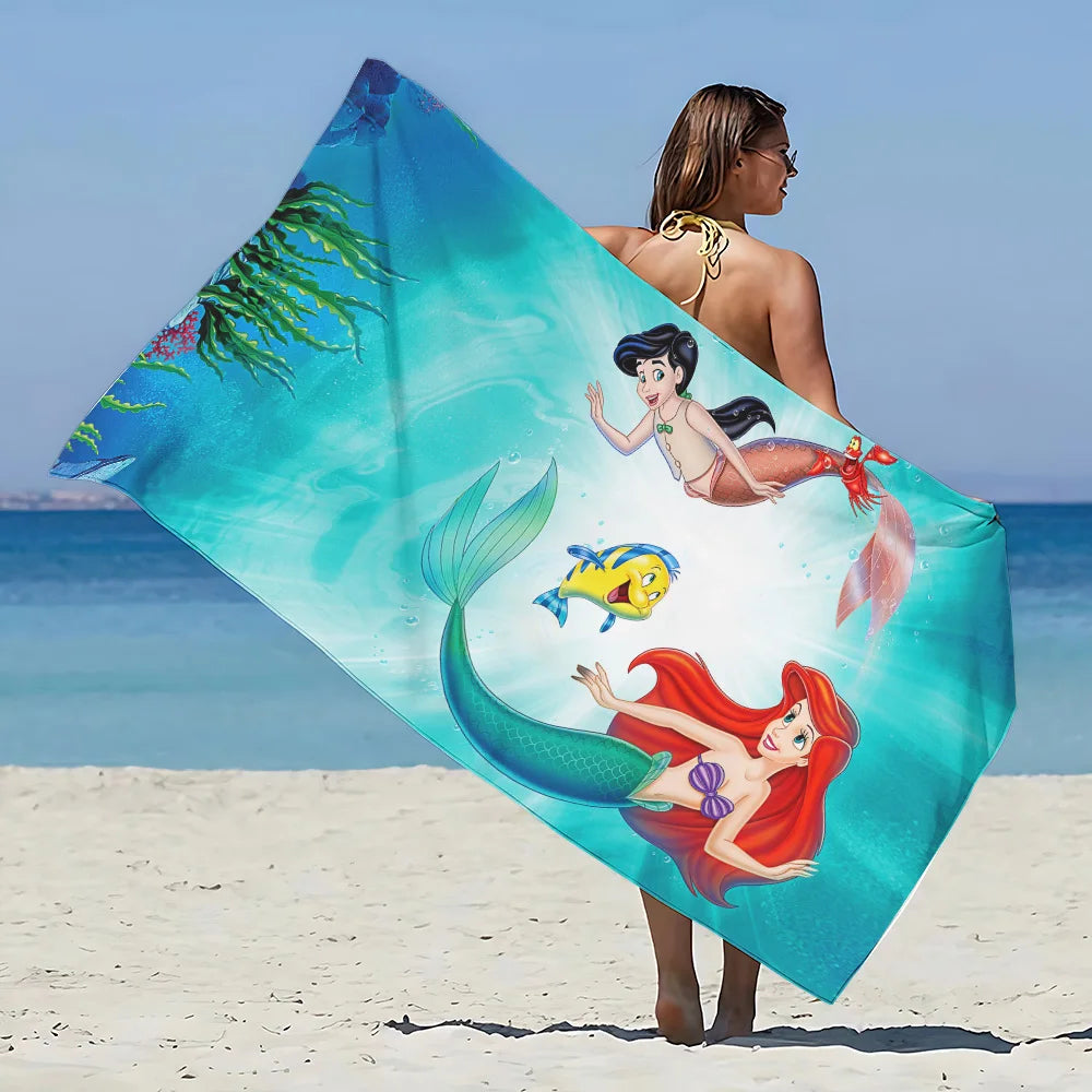 Asciugamano da spiaggia con immagini Principessa Ariel. In microfibra, anti-sabbia, asciugatura rapida.