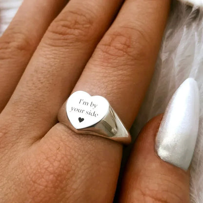 Anello a Forma di Cuore Personalizzabile Con Scritta: Porta Sempre con Te il Tuo Ricordo.