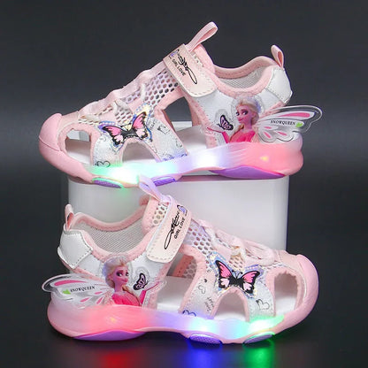 Sandali estivi per bambina, immagini “Frozen” e led colorati. Antiscivolo e ideale per comfort, leggerezza e praticità.