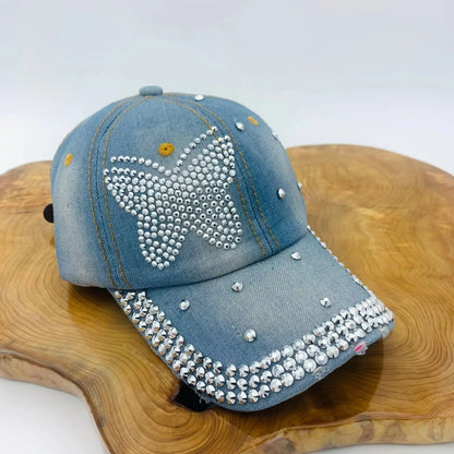 Cappello Primavera/Estate per Ragazza: La Scelta Perfetta per Eleganza, Stile e Protezione Solare.