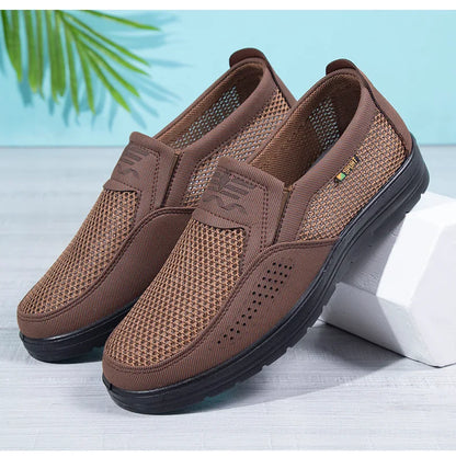 Scarpa mocassino casual, estate/primavera/autunno, morbida, traspirante, resistente. Misura dal 39 al 48, disponibile in 3 colori.