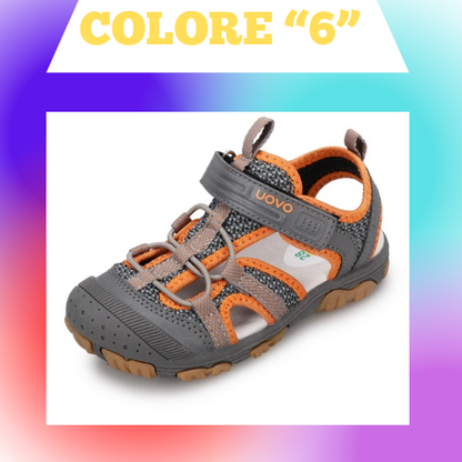 Sandali per bambino/a con chiusura a strappo. Antiscivolo e ideali per comfort, leggerezza e praticità.