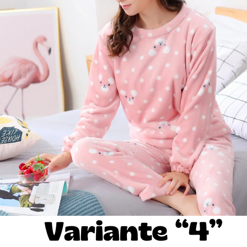 Pigiama invernale da donna in flanella. Set 2 pezzi (top + pantalone).